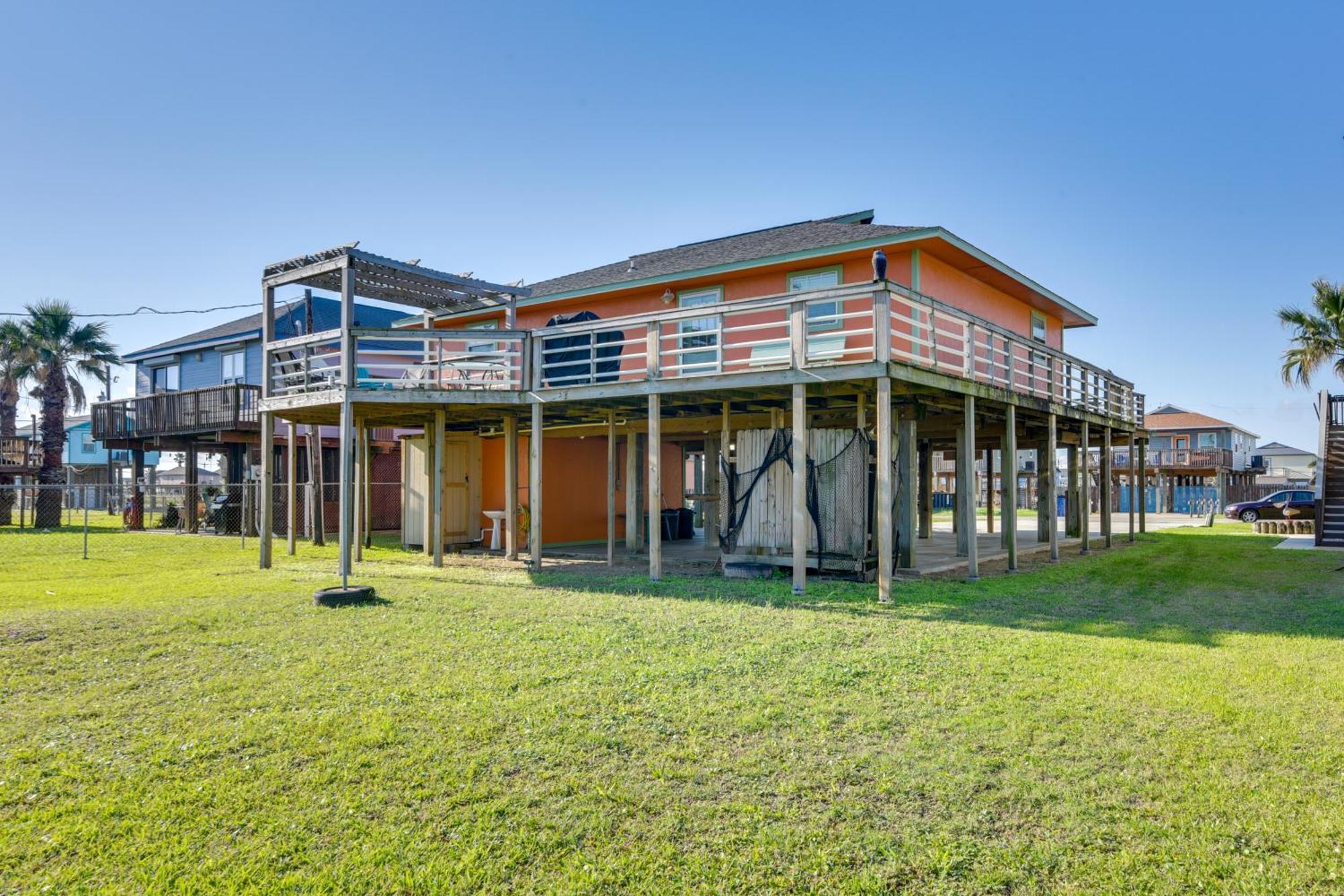 Sunset-View Surfside Beach House Walk To Beach! Exterior photo
